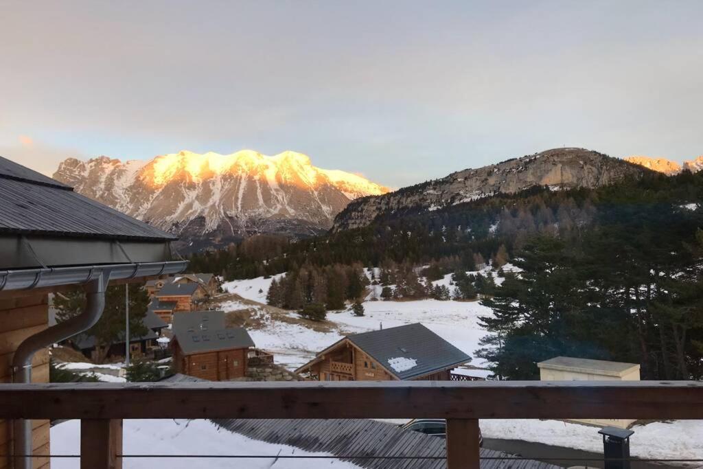 Magnifique Appartement A La Joue Du Loup Saint-Étienne-en-Dévoluy Eksteriør billede